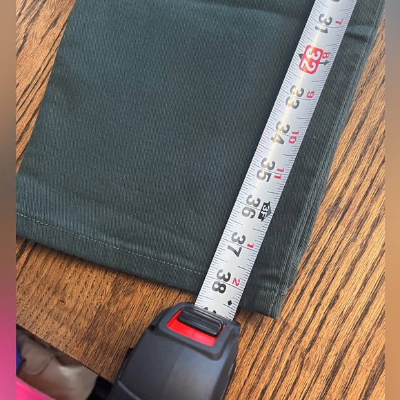 NWT Gloria Vanderbilt Evergreen Colored Jeans in 16P!! - Picture 6 of 11